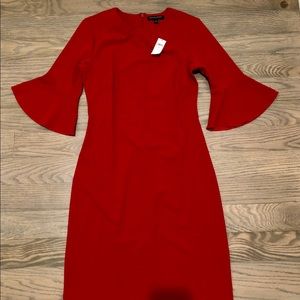 NWT BANANA REPUBLIC Bell-sleeve 8 Sheath Dress